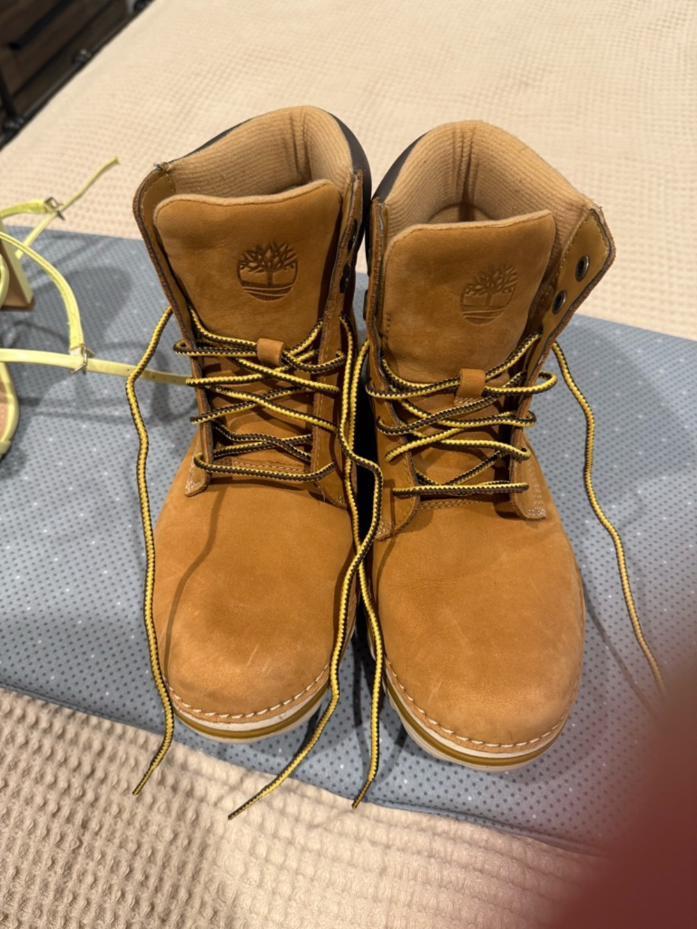 Timberland Wheat/Tan Nubuck Lace-Up Ankle Boots